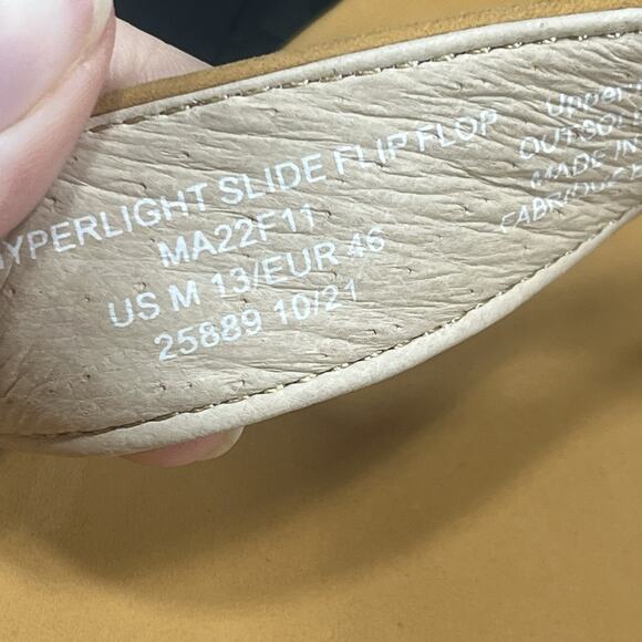 Peter Millar Mens Size US 13 Hyperlight Slide Nubuck Tan Thong Flip Flop Sandals - Picture 10 of 10